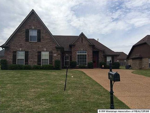 2nd image of 5071 Maiden Lane Cv