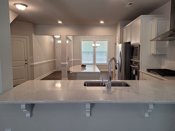 3rd image of 7405 Joseph Creek Ln