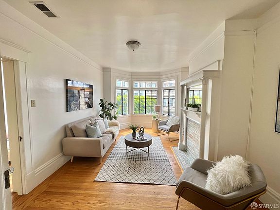 3rd image of 1224 Green St #1226