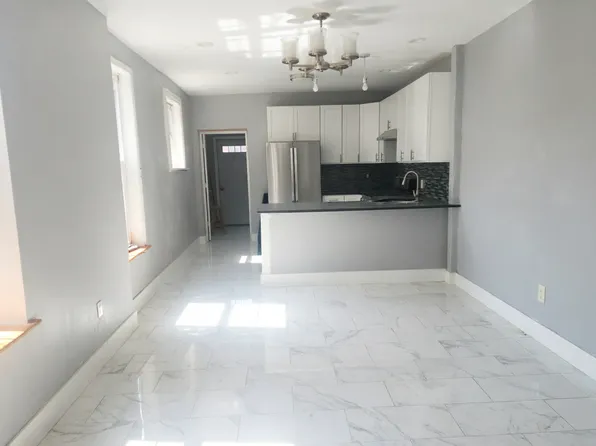 2238 Page St, Philadelphia, PA 19121