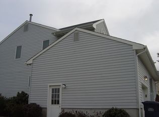95-450 Kaukoe St, Mililani, HI 96789