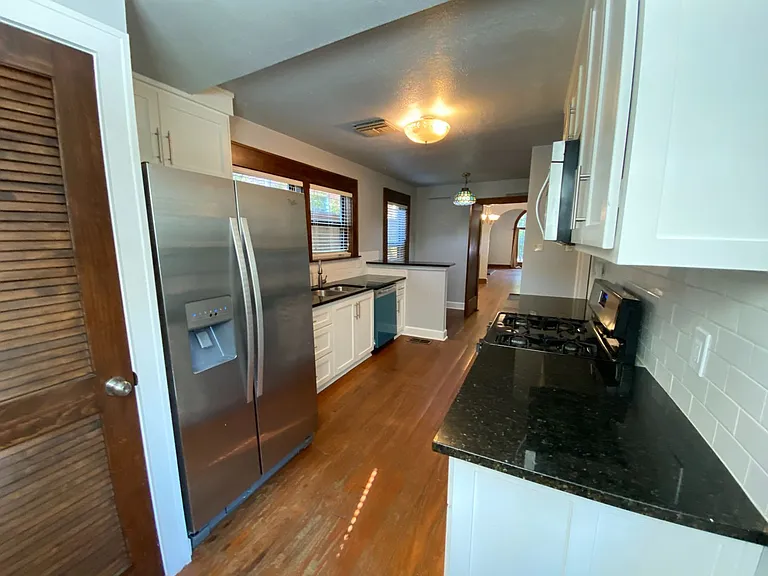 2830 San Gabriel Street — Photo 58