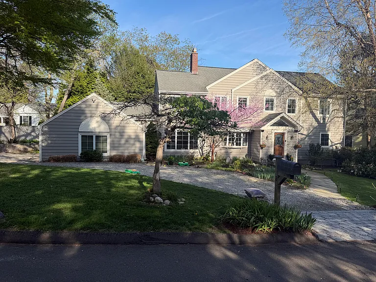 3 Old Wagon Rd — Photo 1