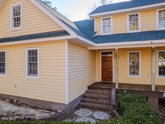 4th image of 309 Knollwood Drive
