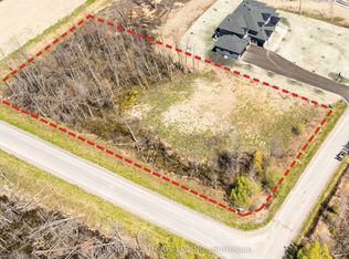 5829 Red Castle Rdg, Ottawa, ON K4M 0A7