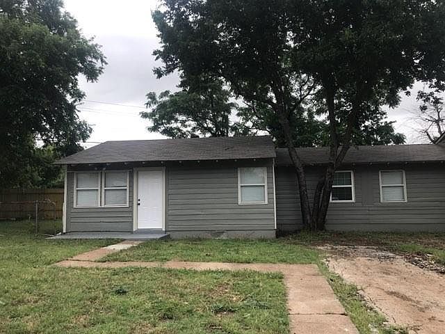1st image of 4318 Hensley Ct #2