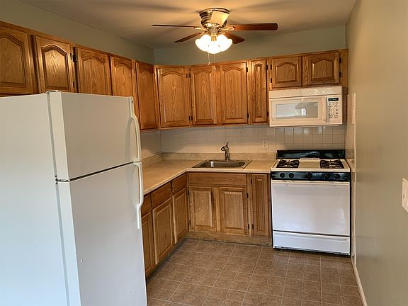 5th image of 1731 N Gardiner Dr APT 3A