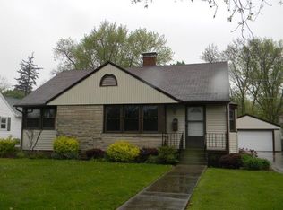 305 W Lowell Ave, Pontiac, IL 61764