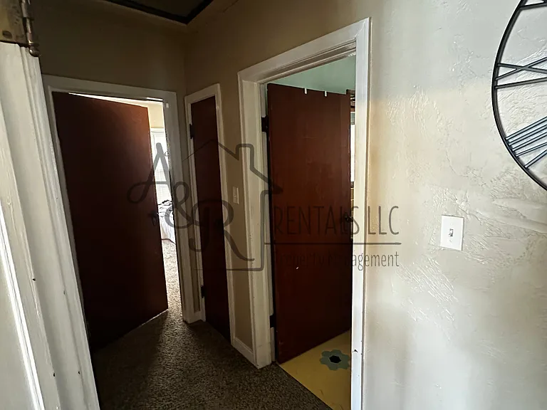 602 N Walnut St — Photo 9