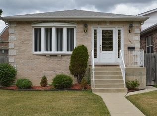 1640 N 39th Ave, Stone Park, IL 60165