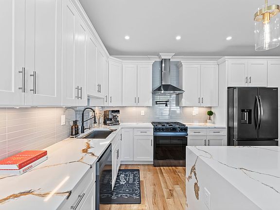 2nd image of 335 Virginia Ave
