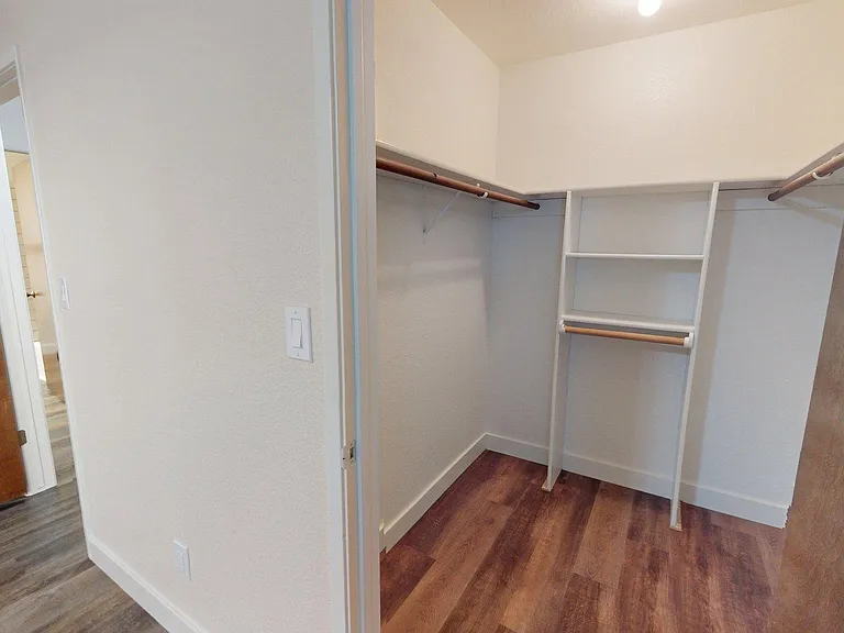 173 Wayside Dr — Photo 15