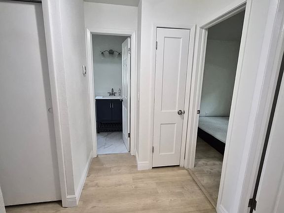 4th image of 1013 E 12th Ave #2