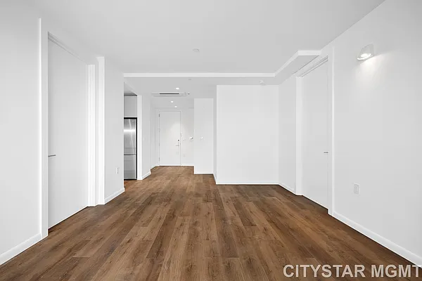 Rented by Noll Street Realty USA LLC | media 34