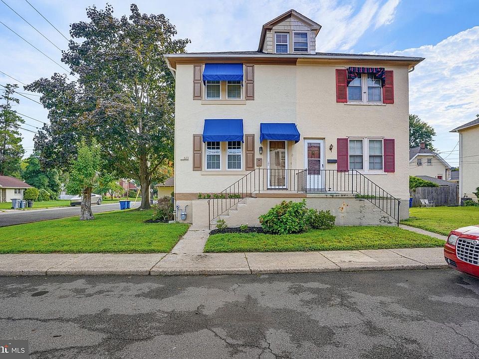 1st image of 611 Deemer Pl