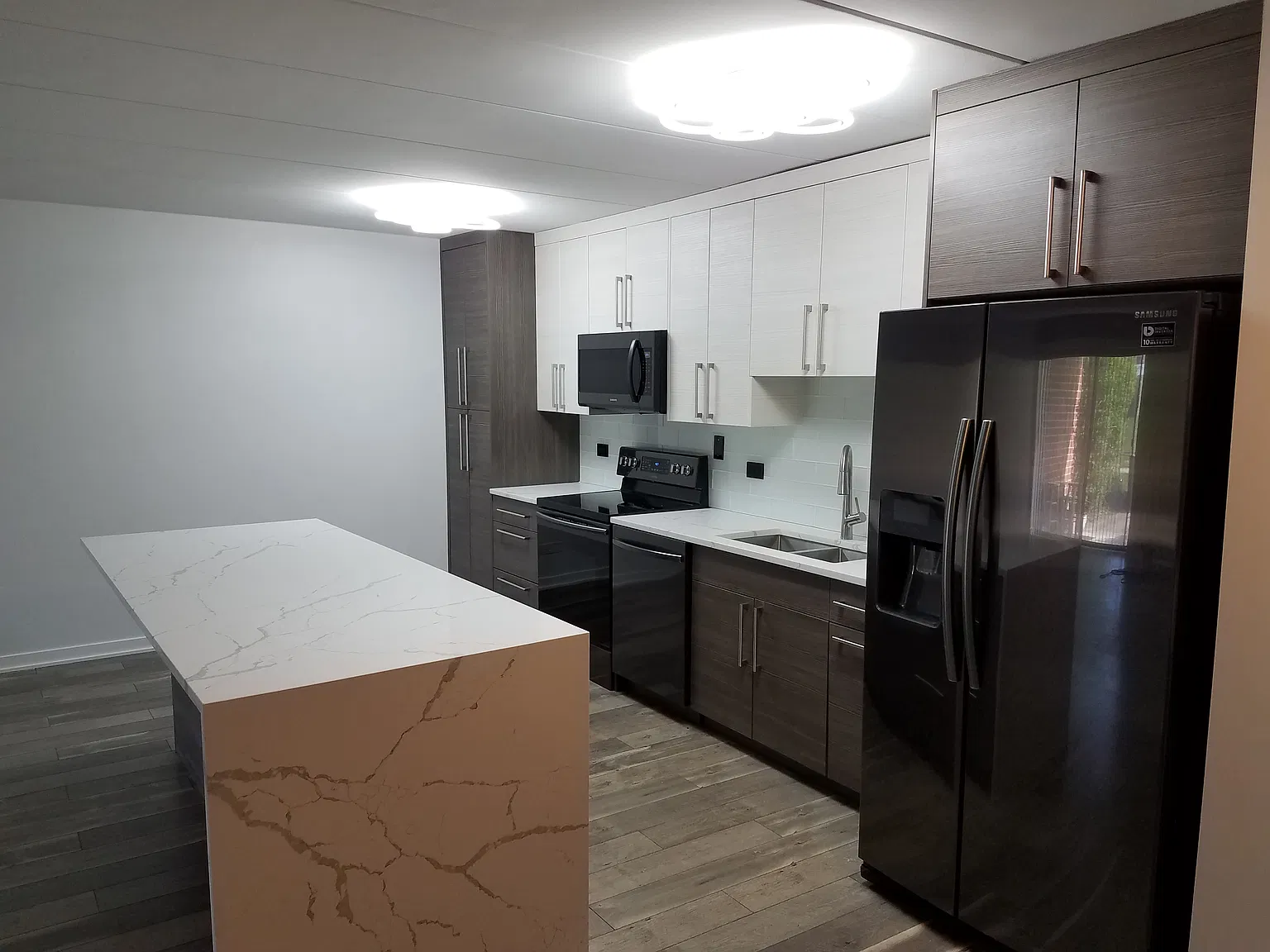 1 bed, 850 sqft, $1,700 — Photo 4