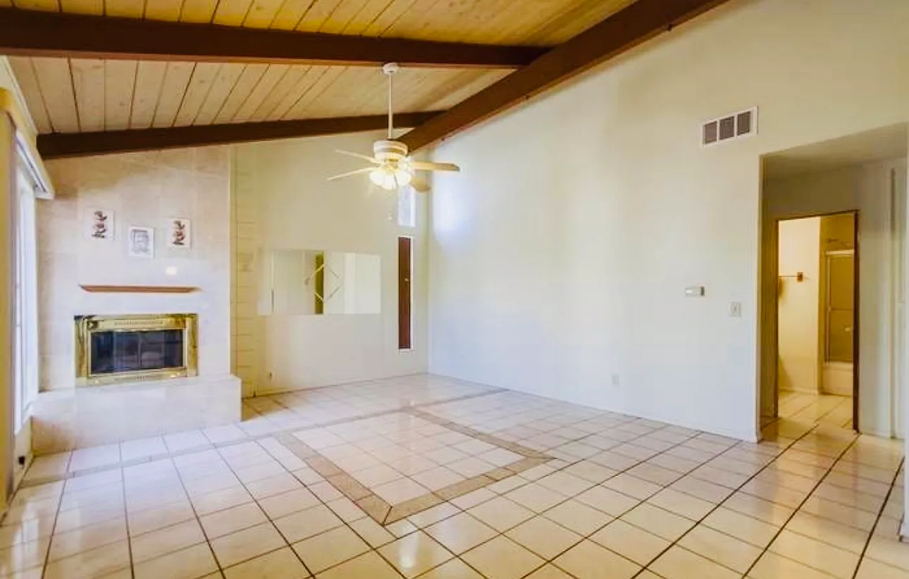 2 bed, 1088 sqft, $2,900 — Photo 1