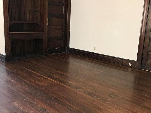 5th image of 2345 Ohio Ave #1