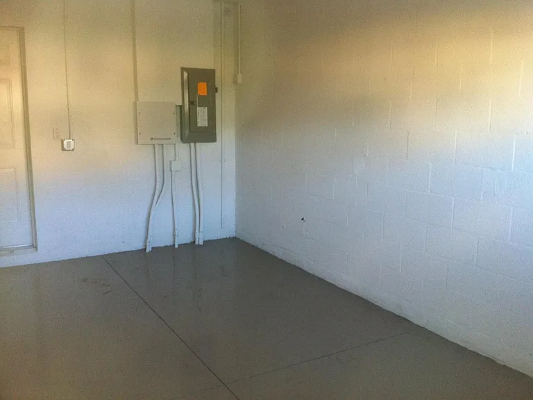 7231 Hamilton Rd — Photo 12