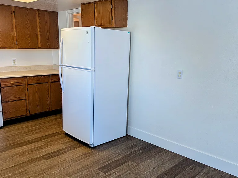 238 E First North St #3 — Photo 6