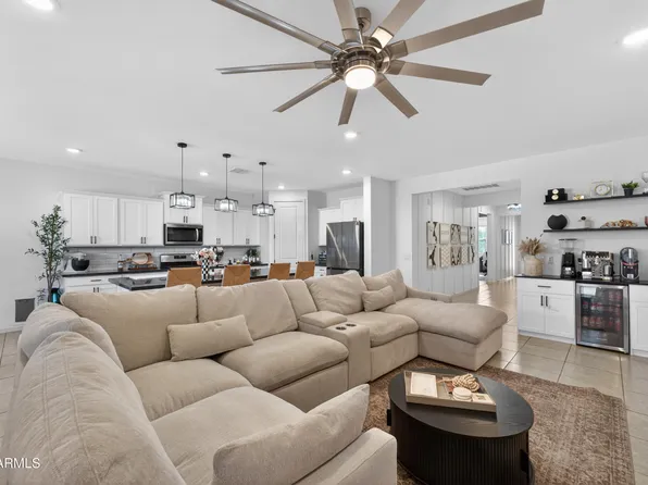 36810 N Camarillo Drive, San Tan Valley, AZ 85140