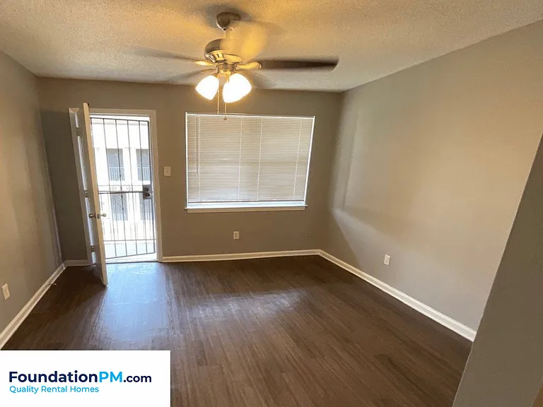 267 Greenlaw Ave #11 — Photo 7