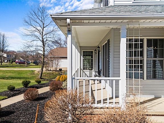 5th image of 10140 Weathersfield Dr