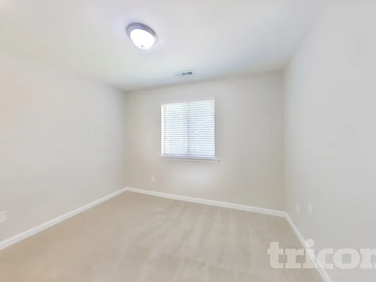 2405 Ravine Dr — Photo 10