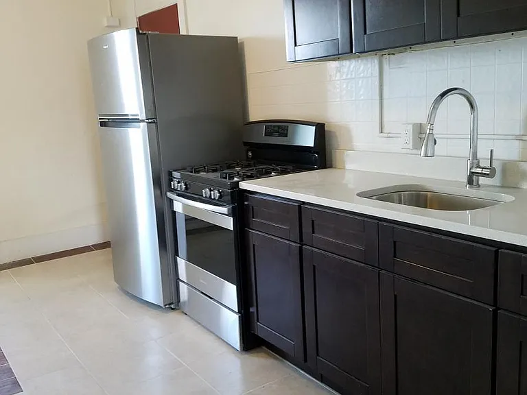 1135-1137 W Hamilton St #3A — Photo 2