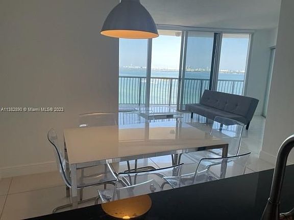 4th image of 1750 N Bayshore Dr APT 2201