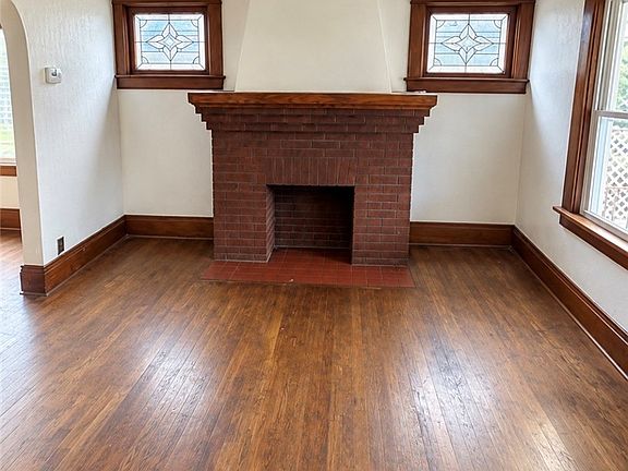4th image of 75 Chadduck Ave