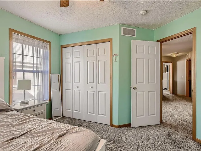 10997 Oak Grove Cir — Photo 15