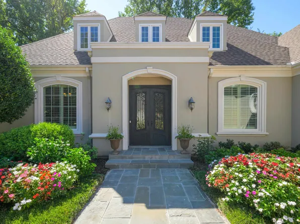 7115 Manor Woods Ct, Germantown, TN 38138