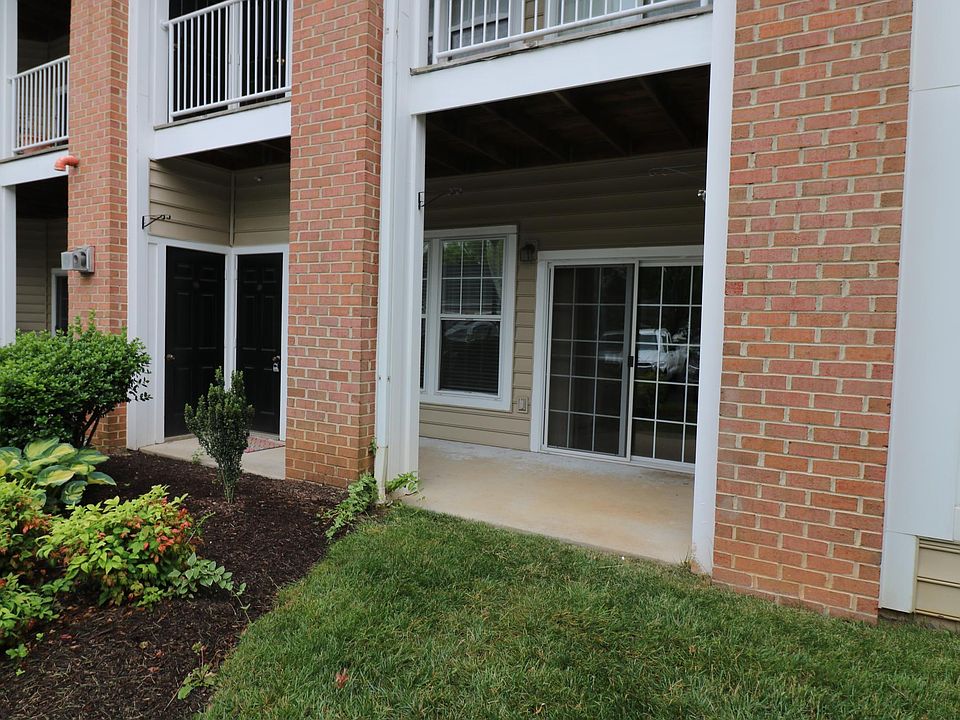 1st image of 333 Elmcroft Blvd #103