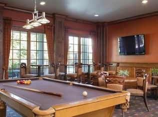 932 Ames Hill Dr #932, Tewksbury, MA 01876