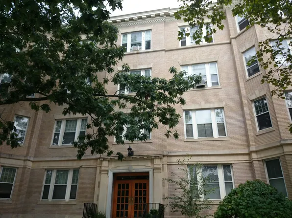 1768 Beacon St APT 33, Brookline, MA 02445