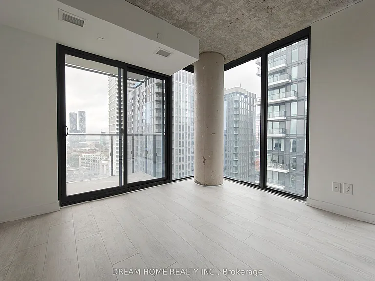 47 Mutual St #2302 — Photo 5