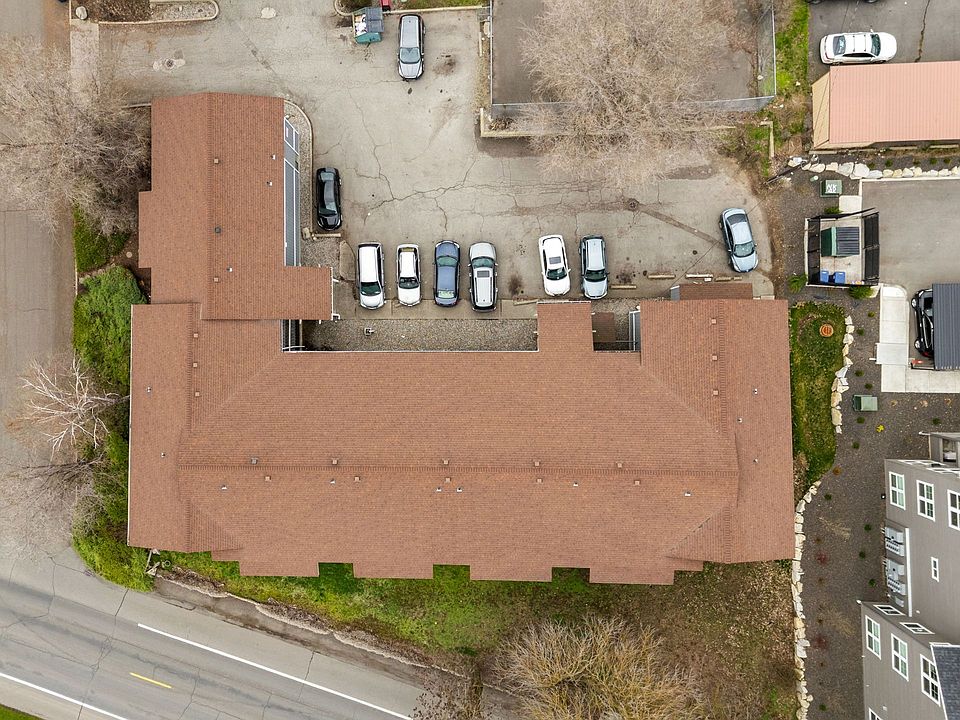 Building Photo 5