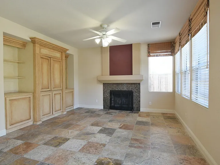 4070 Carracci Ln — Photo 9