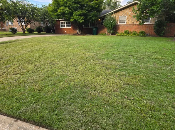 129 Lee Dr, Leesburg, GA 31763