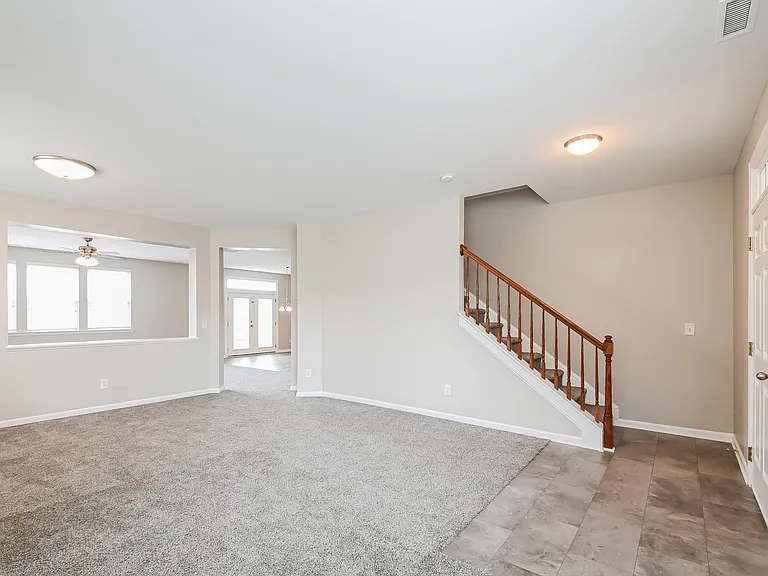 304 Edgecroft Way — Photo 8