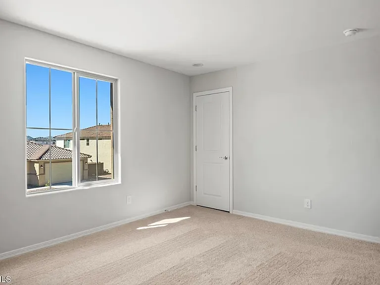 32325 N Vernal Ln — Photo 27