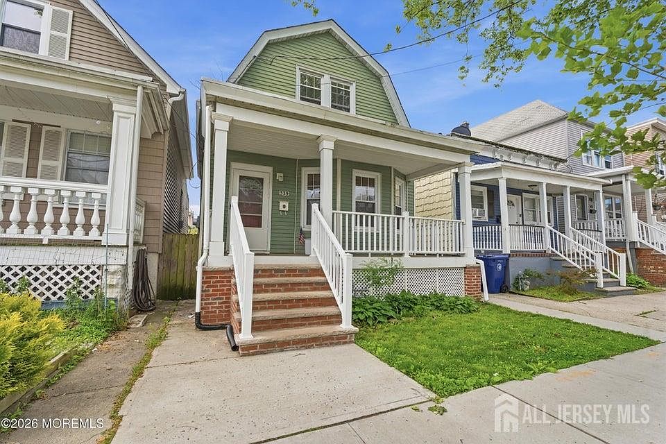 1st image of 339 Lawrie St