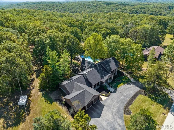 515 Country Ln, Sullivan, MO 63080