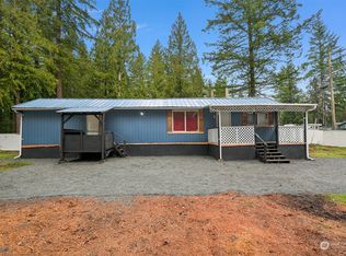 8281 Golden Valley Blvd, Maple Falls, WA