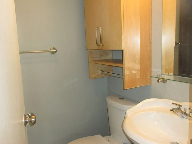 111 SW Harrison St #3G — Photo 10