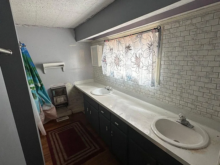 108 Reid St — Photo 13