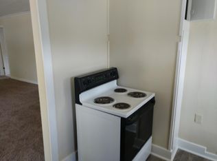 701 E 9th Ave, Hutchinson, KS 67501
