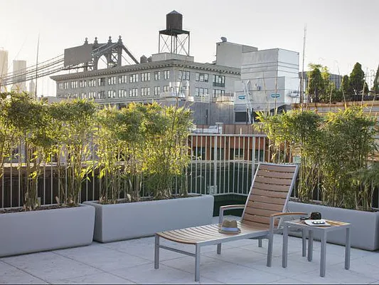 Rented by NY Casa Group | media 30