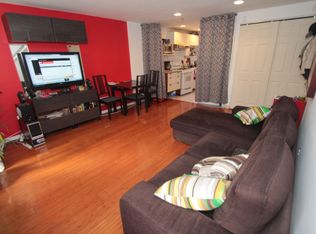 2105 Christian St APT 3, Philadelphia, PA 19146